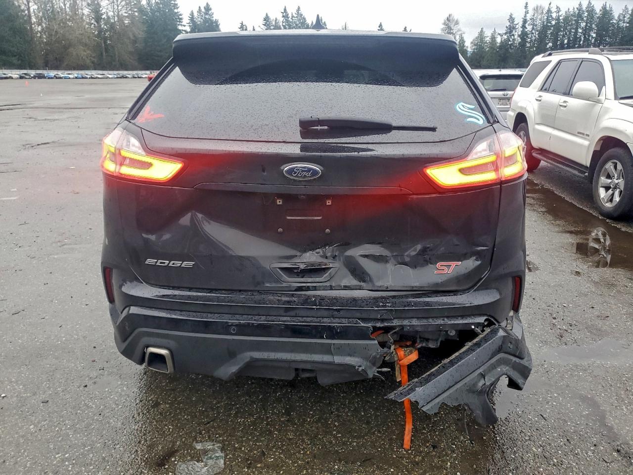 2020 FORD EDGE ST photo 6
