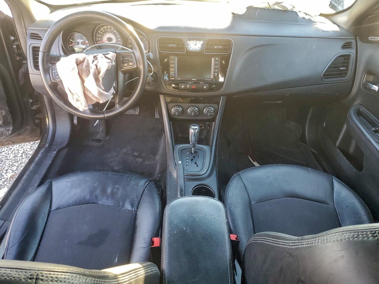 2013 CHRYSLER 200 S photo 8