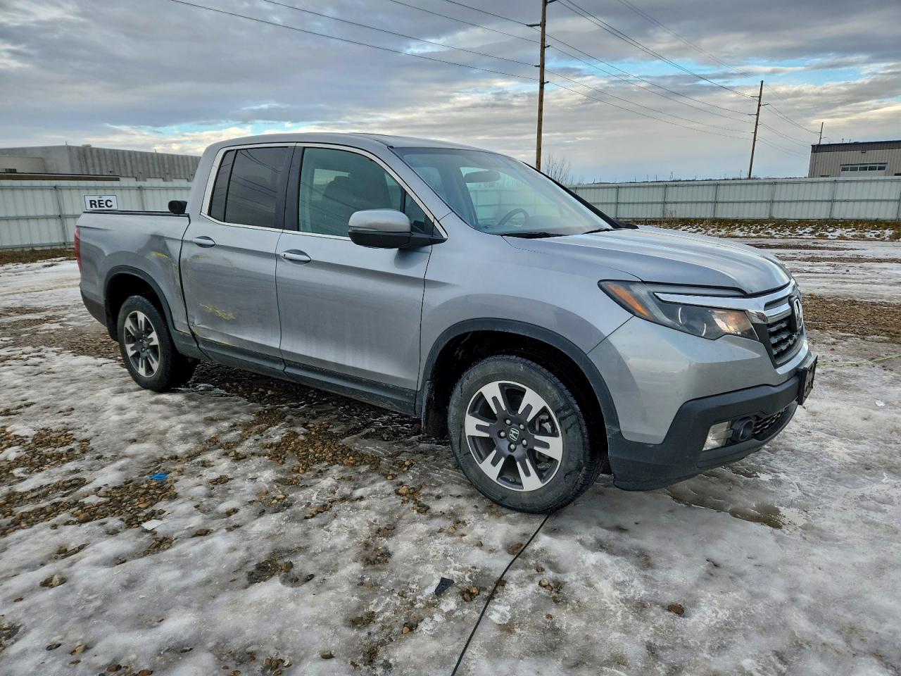 2019 HONDA RIDGELINE RTL photo 4
