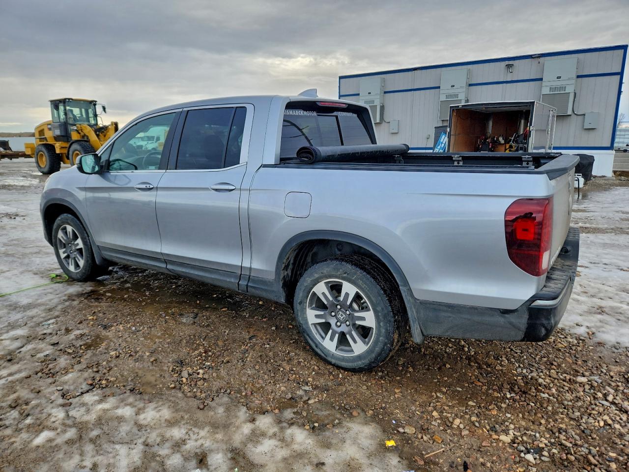 2019 HONDA RIDGELINE RTL photo 2