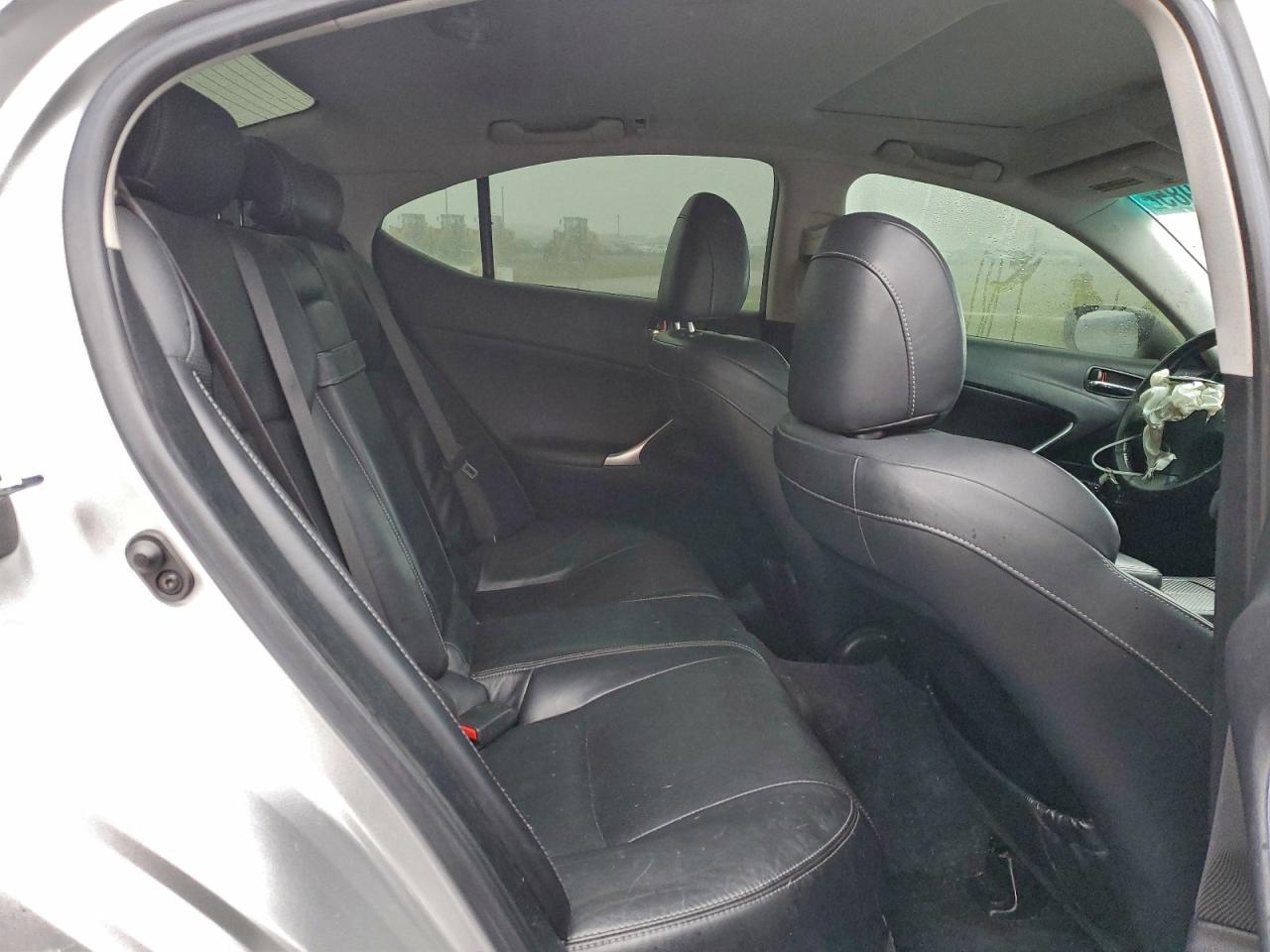2009 LEXUS IS 250 photo 10