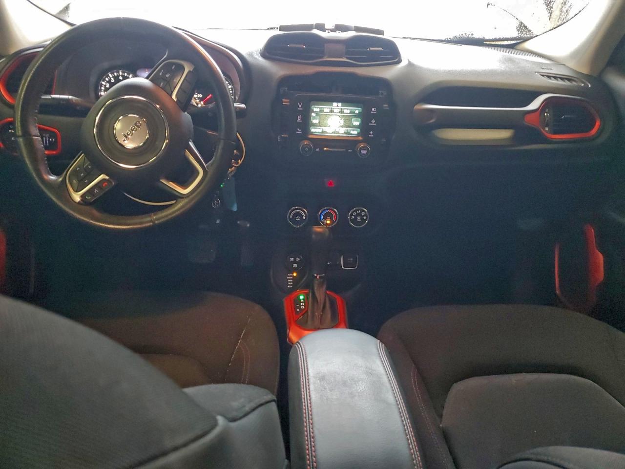 2015 JEEP RENEGADE TRAILHAWK photo 8