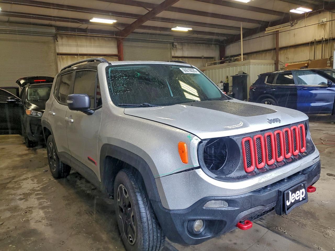 2015 JEEP RENEGADE TRAILHAWK photo 4