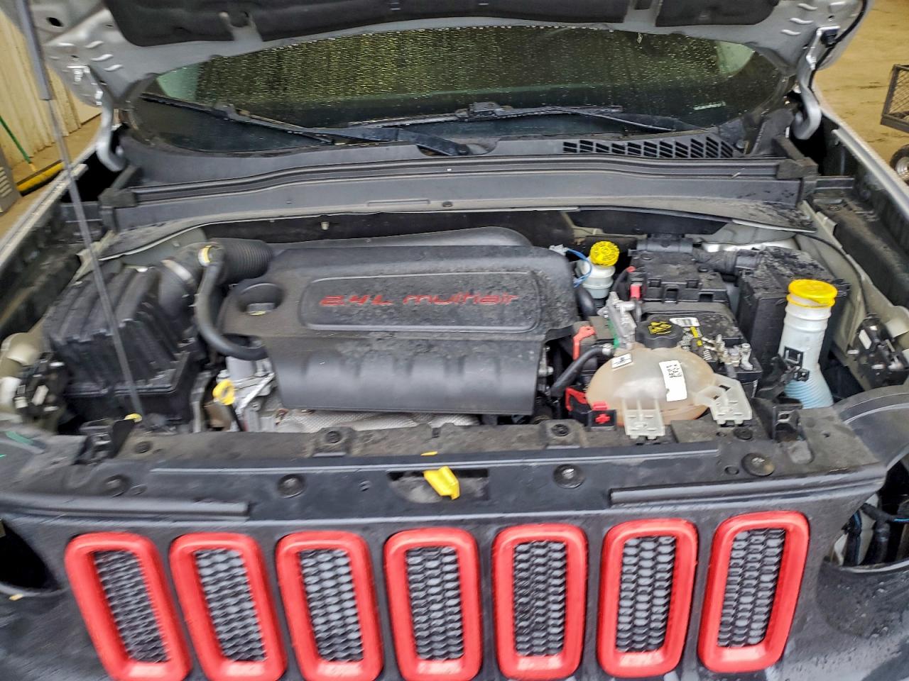2015 JEEP RENEGADE TRAILHAWK photo 12