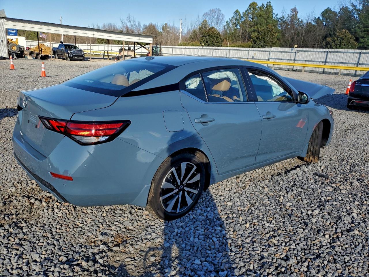 2025 NISSAN SENTRA SV photo 3