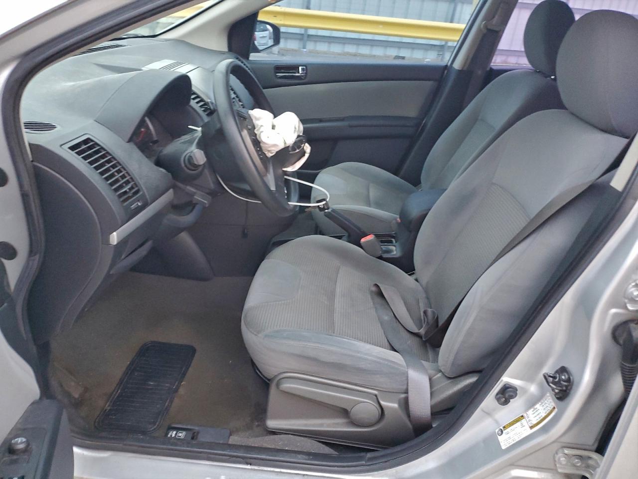 2010 NISSAN SENTRA 2.0 photo 7