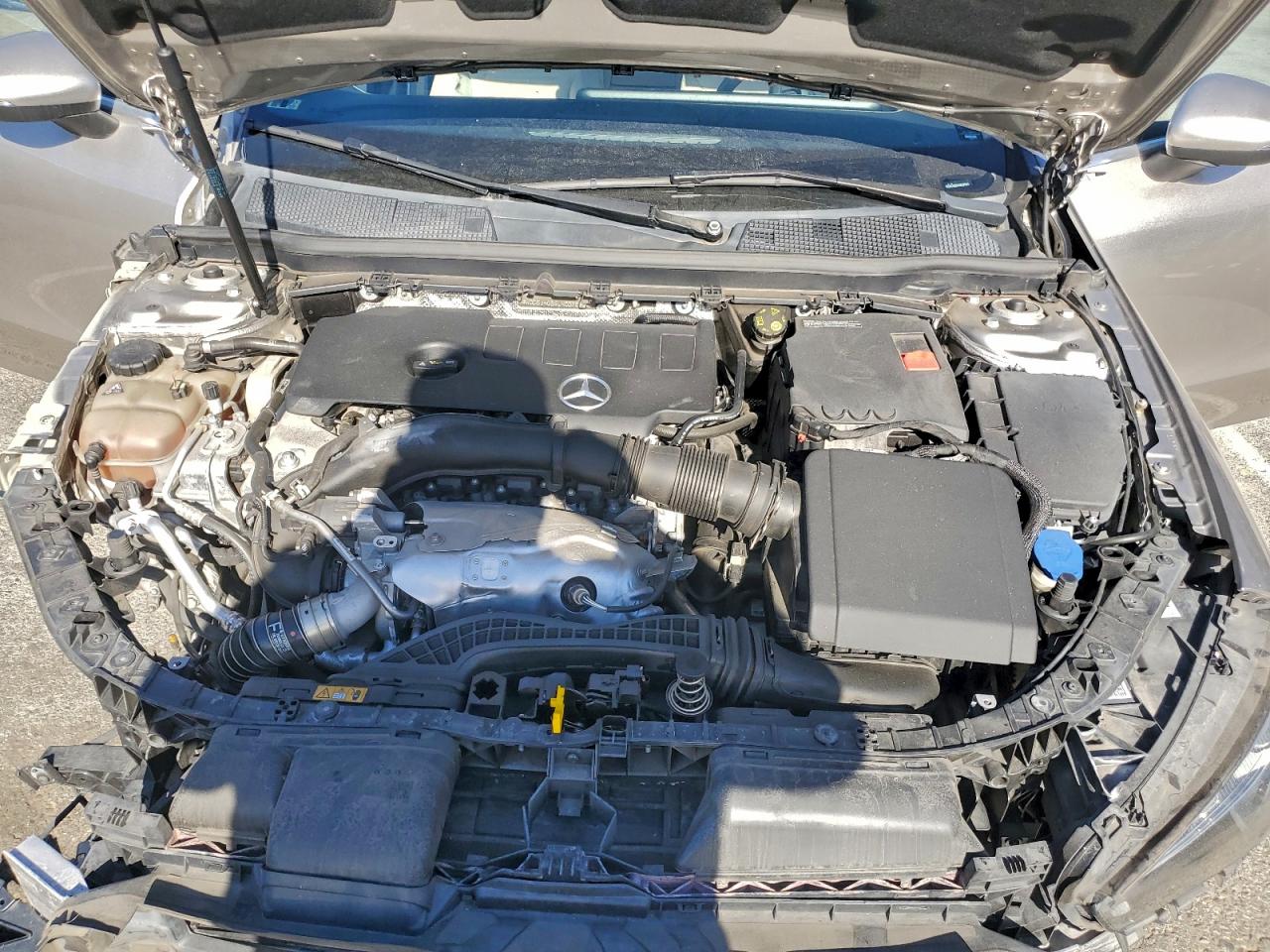 2020 MERCEDES-BENZ CLA 250 photo 11