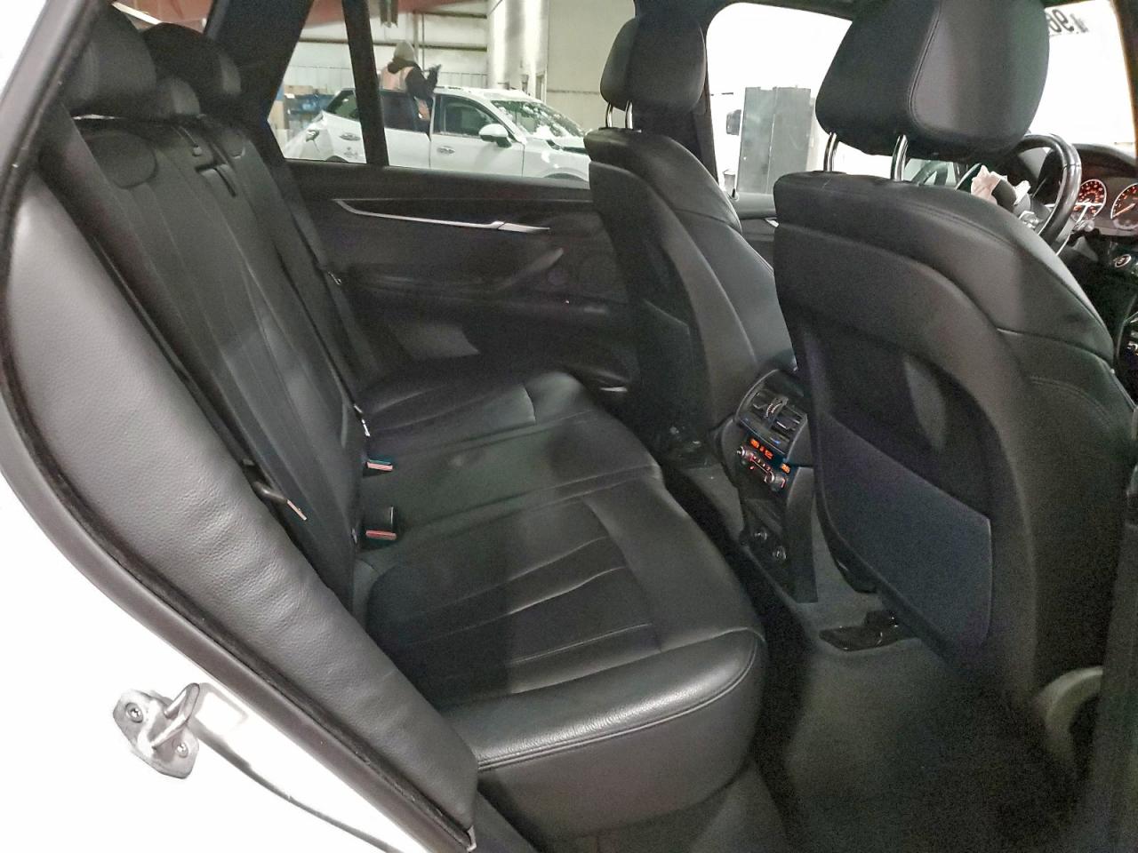 2015 BMW X5 XDRIVE35I photo 11