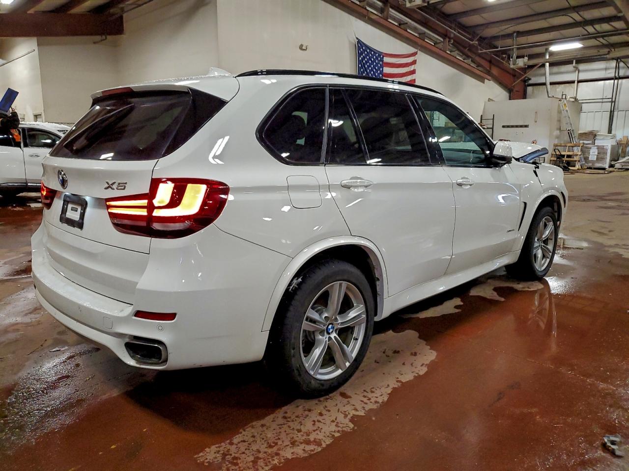 2015 BMW X5 XDRIVE35I photo 3