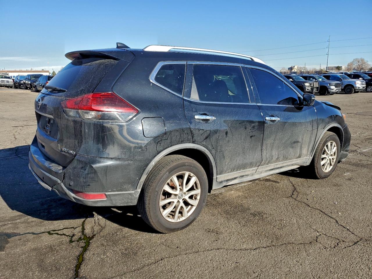 2019 NISSAN ROGUE SV photo 3