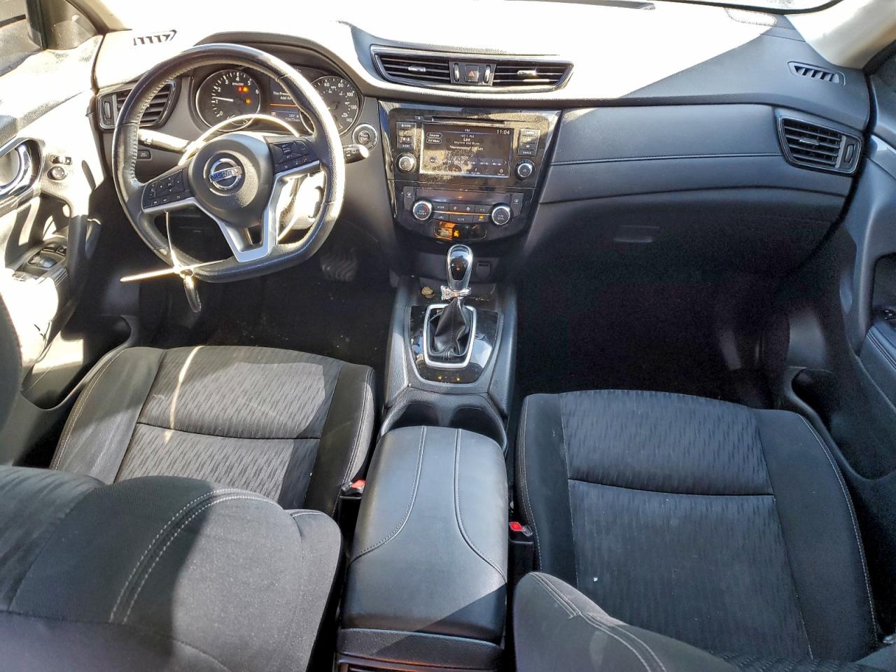 2019 NISSAN ROGUE SV photo 8