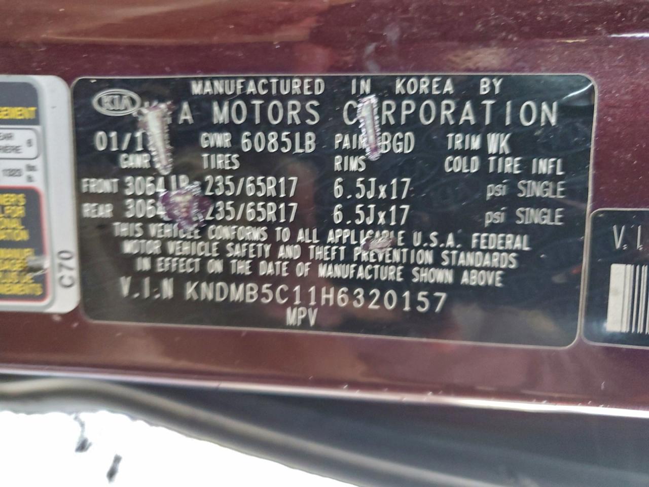 2017 KIA SEDONA LX photo 13