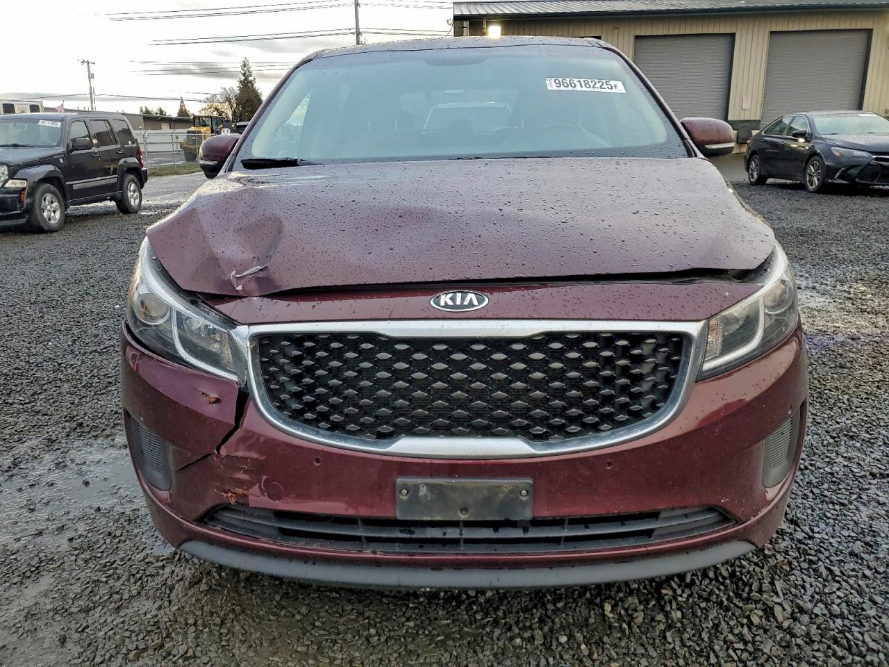 2017 KIA SEDONA LX photo 5