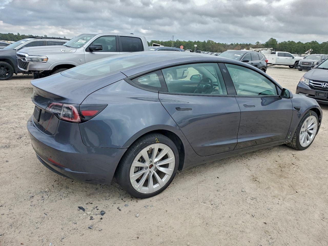 2023 TESLA MODEL 3 photo 3