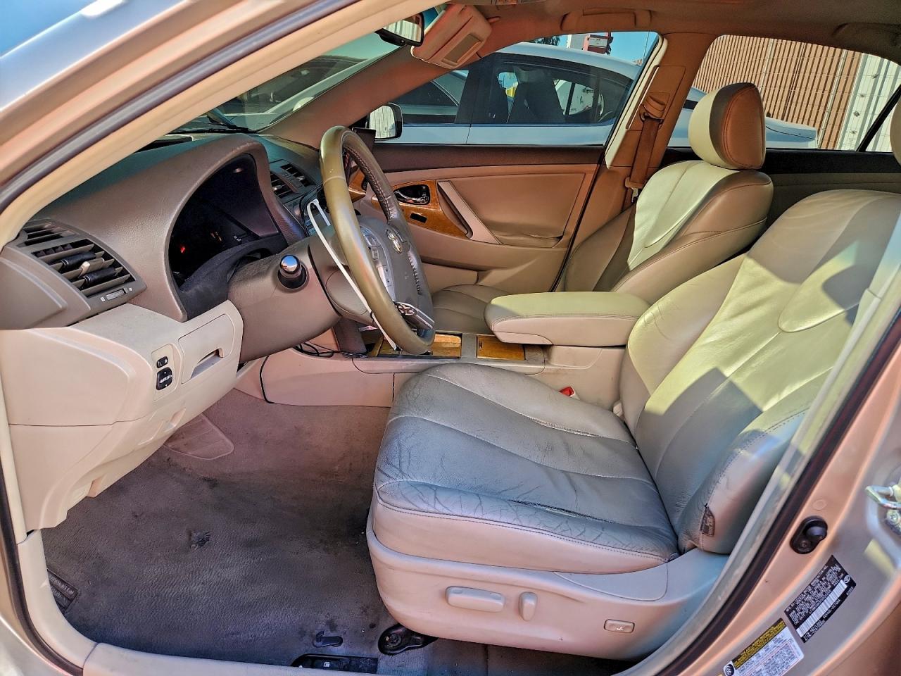 2007 TOYOTA CAMRY LE photo 7