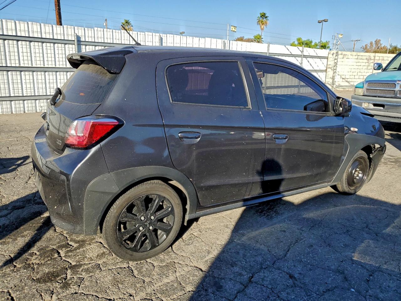 2024 MITSUBISHI MIRAGE SE photo 3