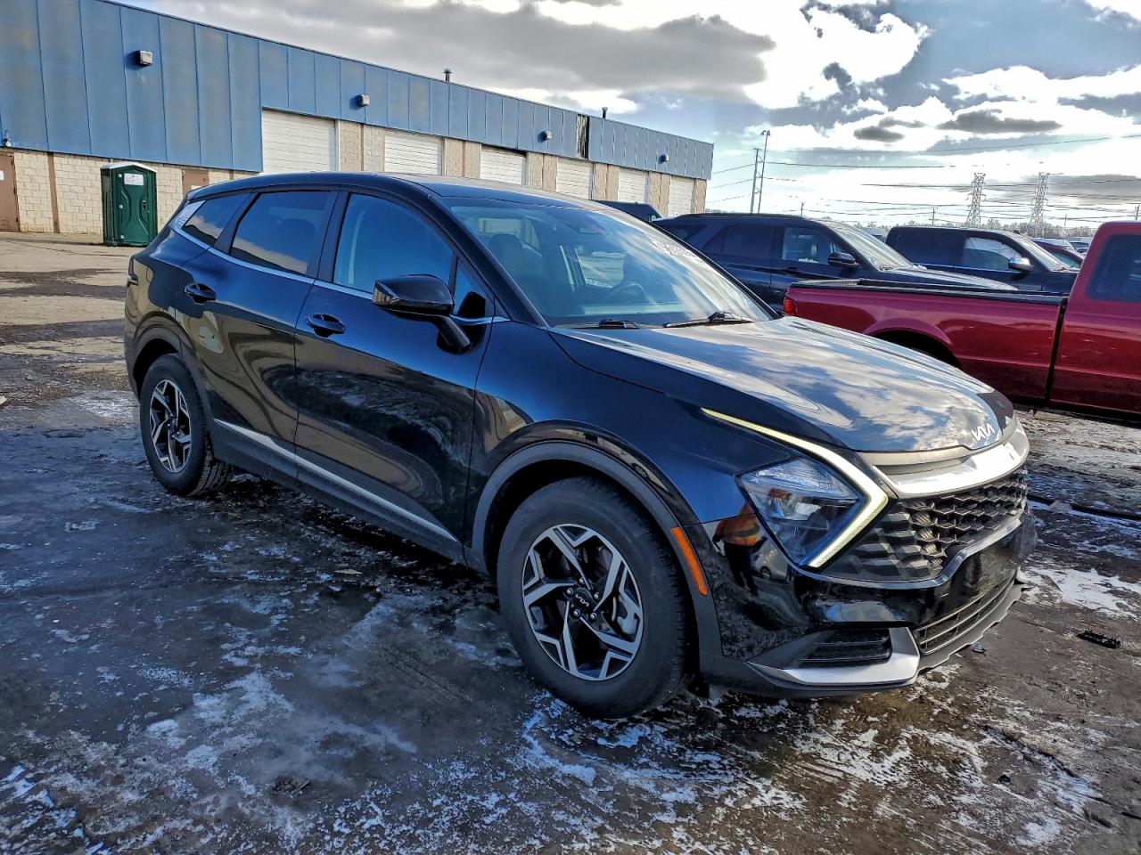 2023 KIA SPORTAGE LX photo 4