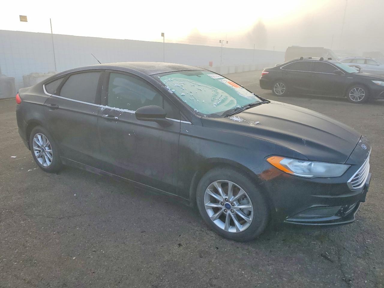 2017 FORD FUSION SE photo 4