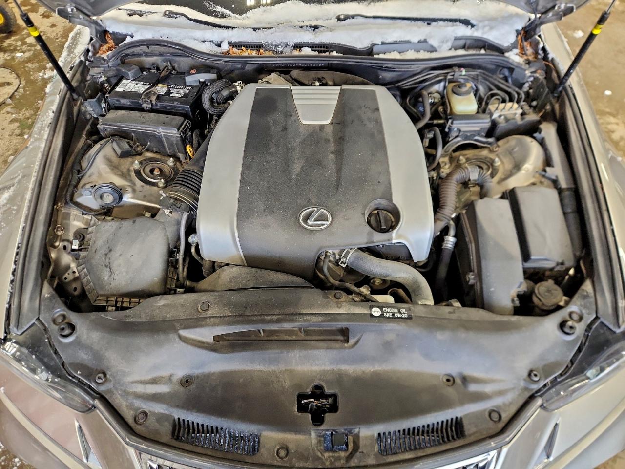 2017 LEXUS IS 300 photo 11