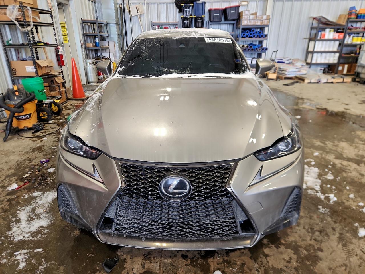 2017 LEXUS IS 300 photo 5