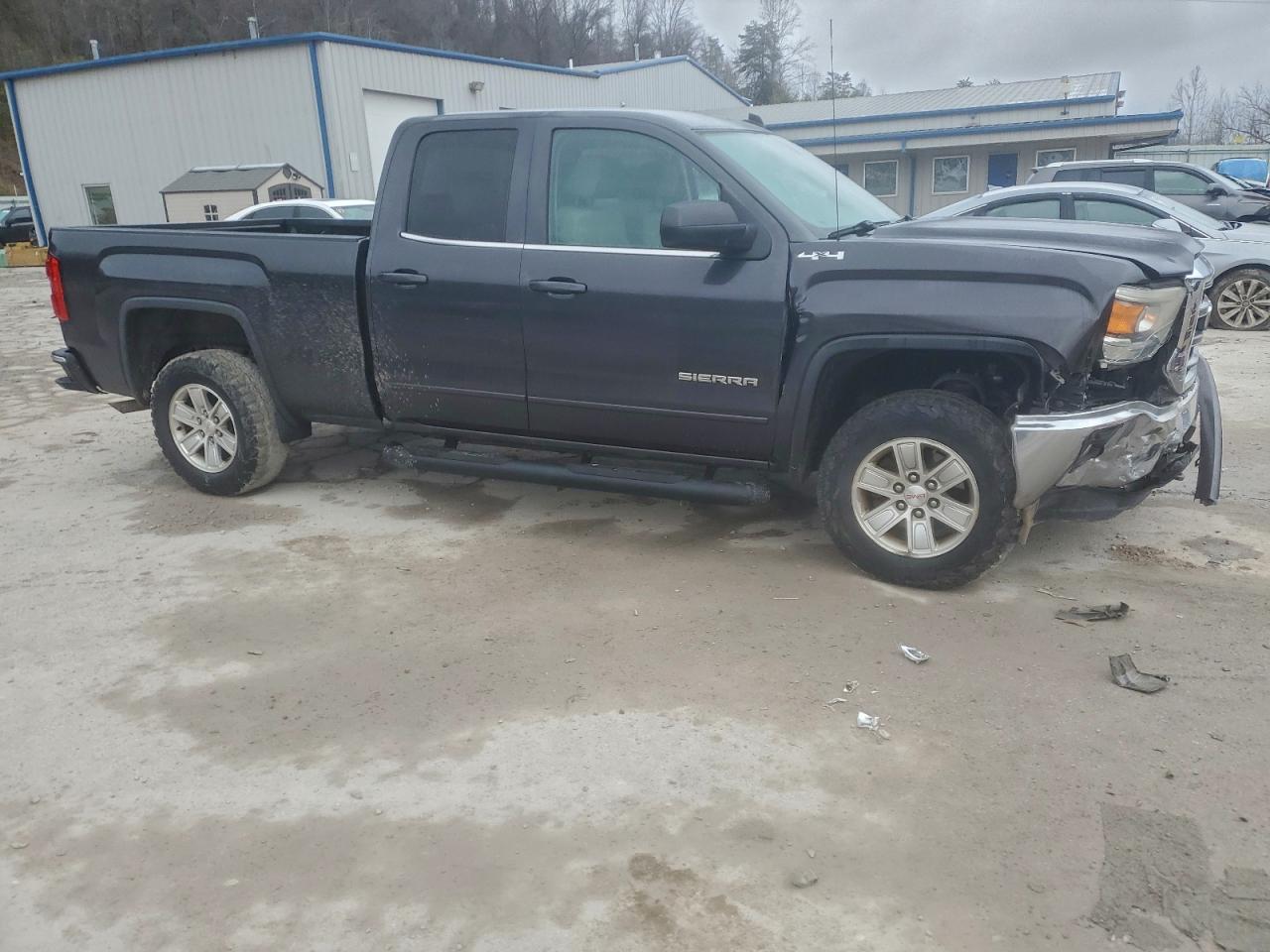 2014 GMC SIERRA K1500 SLE photo 4