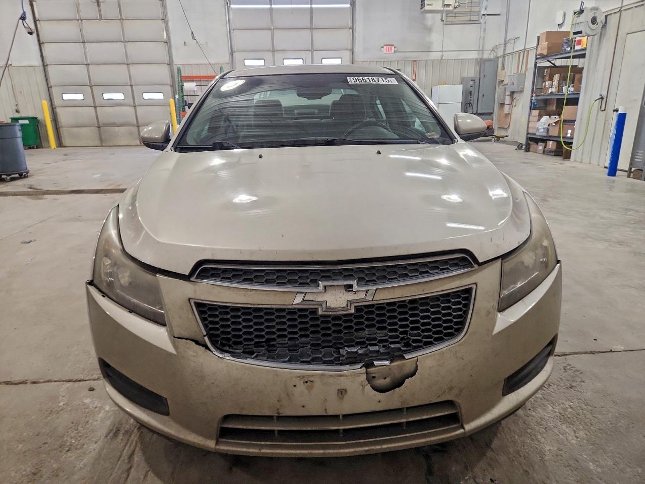 2013 CHEVROLET CRUZE LT photo 5