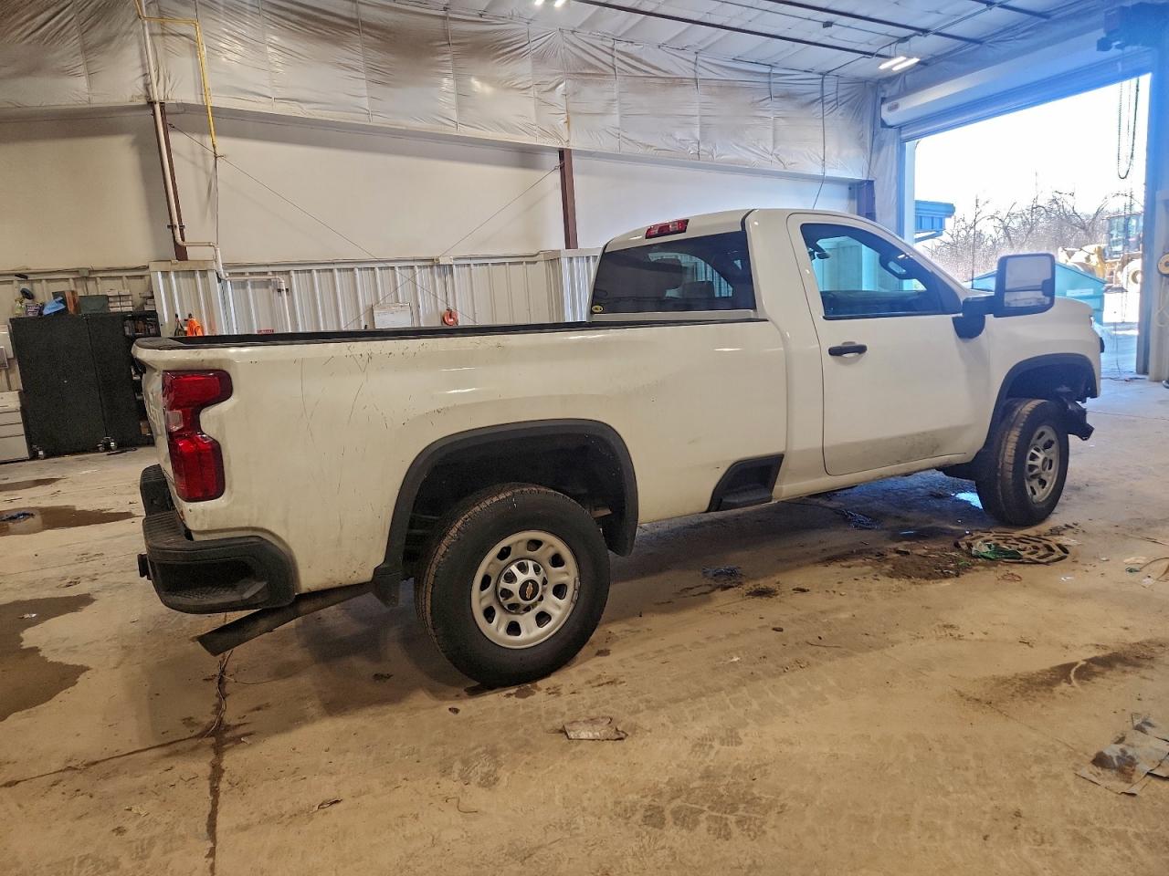 2021 CHEVROLET SILVERADO K3500 photo 3