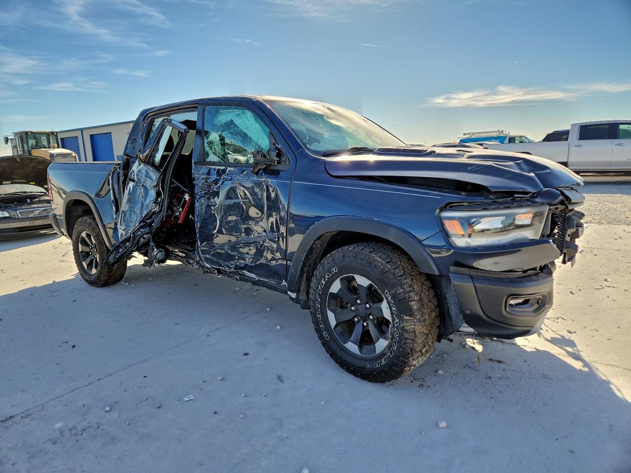 2019 RAM 1500 REBEL photo 4