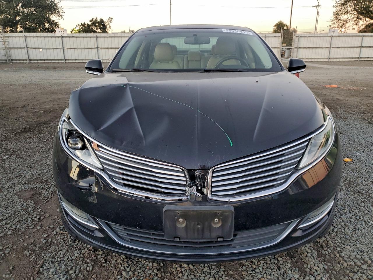 2016 LINCOLN MKZ HYBRID photo 5