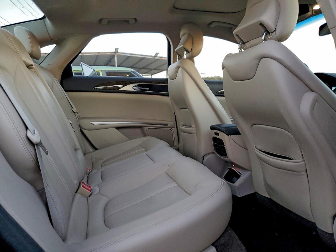 2016 LINCOLN MKZ HYBRID photo 10
