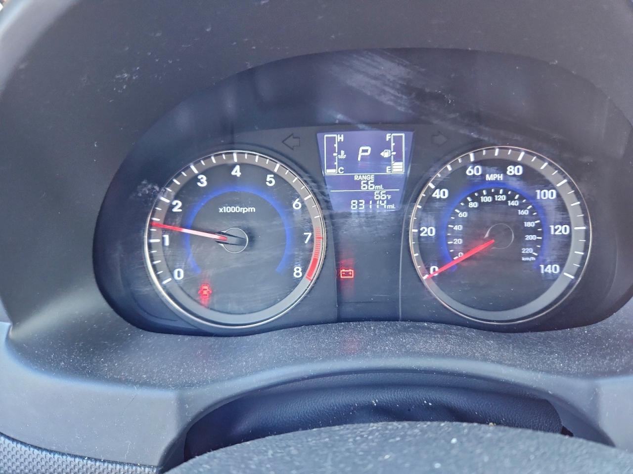 2015 HYUNDAI ACCENT GLS photo 9