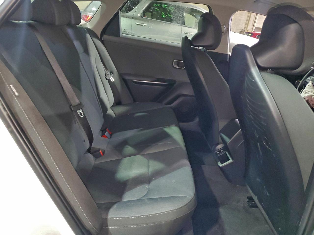 2025 KIA K4 LX photo 10