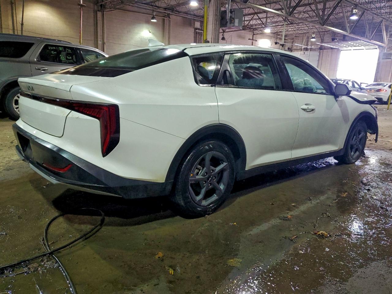 2025 KIA K4 LX photo 3