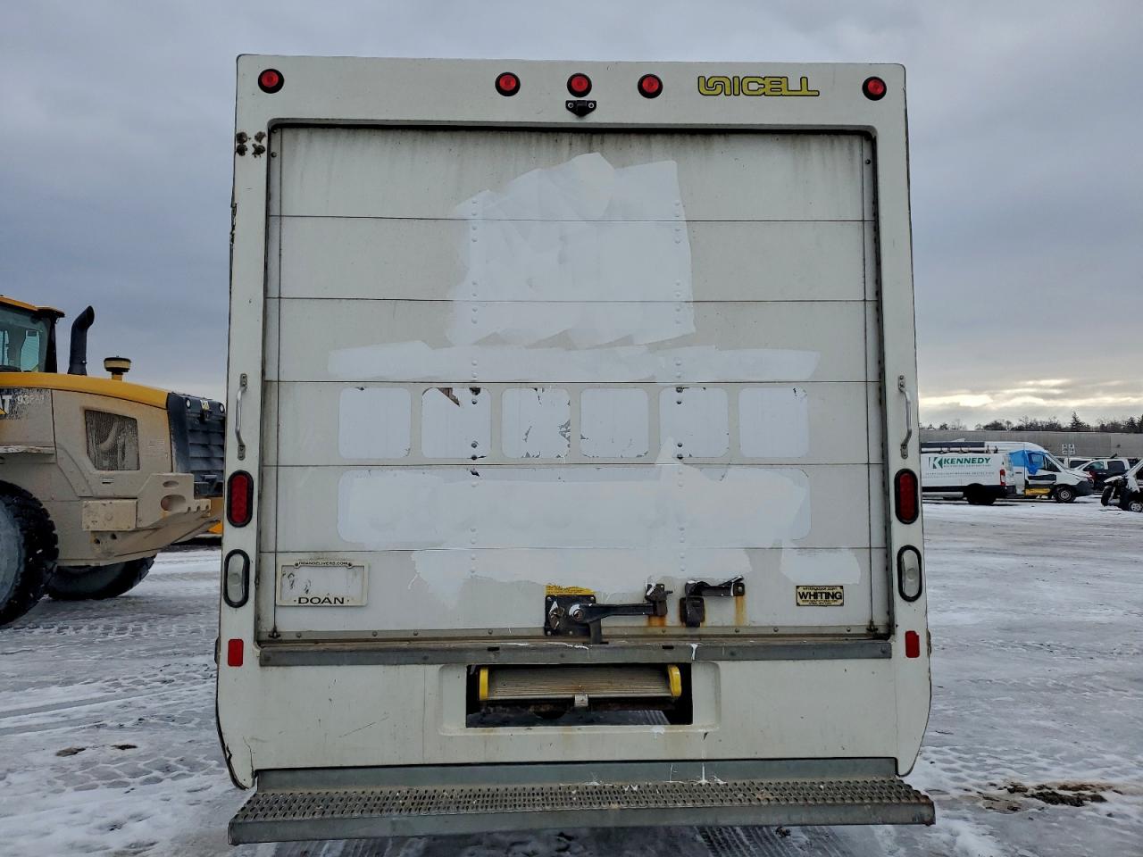 2016 CHEVROLET EXPRESS G3500 photo 6