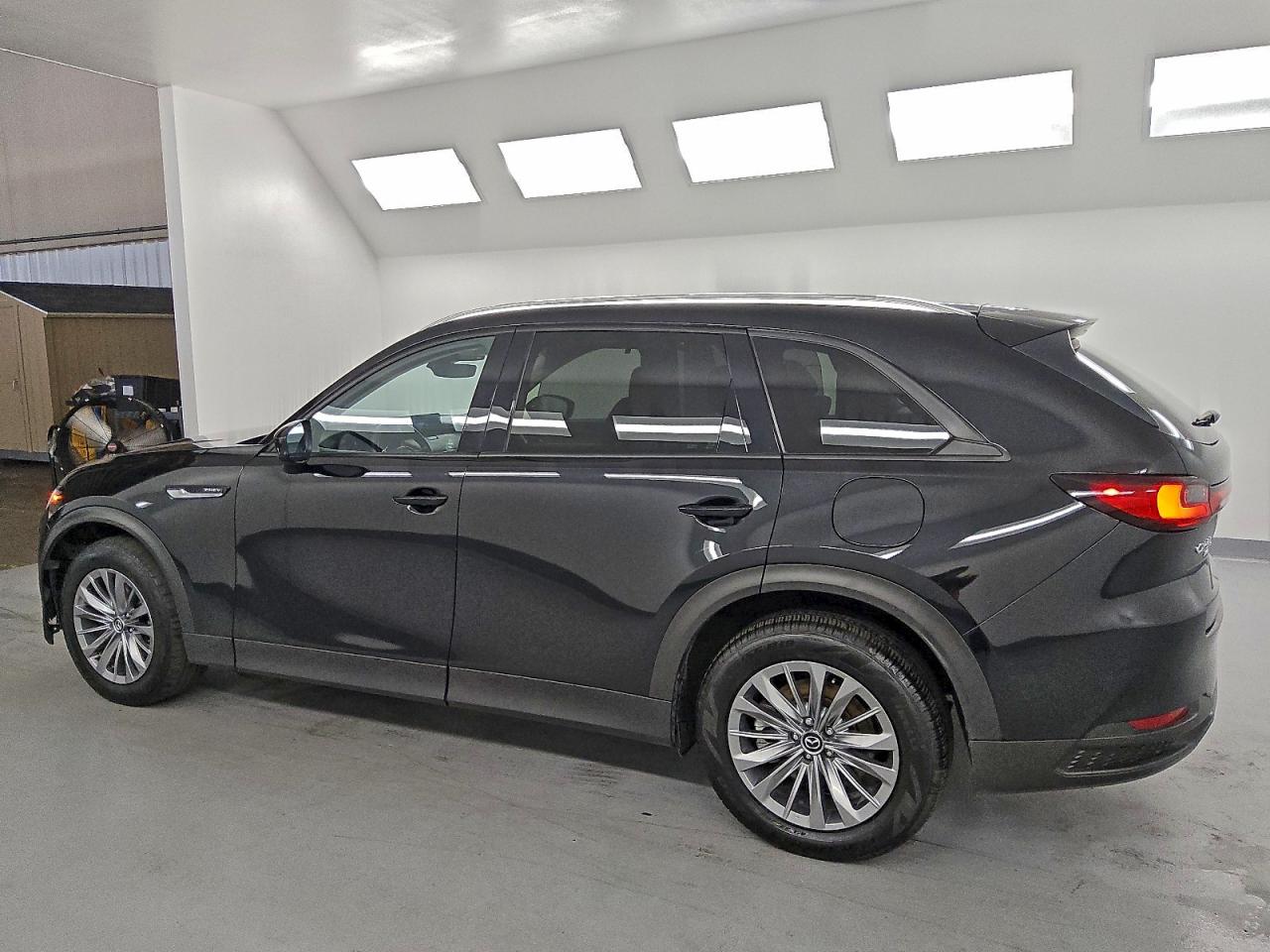 2024 MAZDA CX-90 PREFERRED photo 2