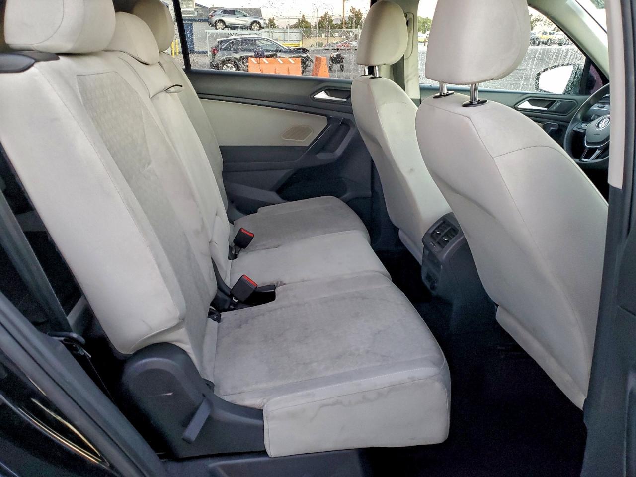 2021 VOLKSWAGEN TIGUAN S photo 10