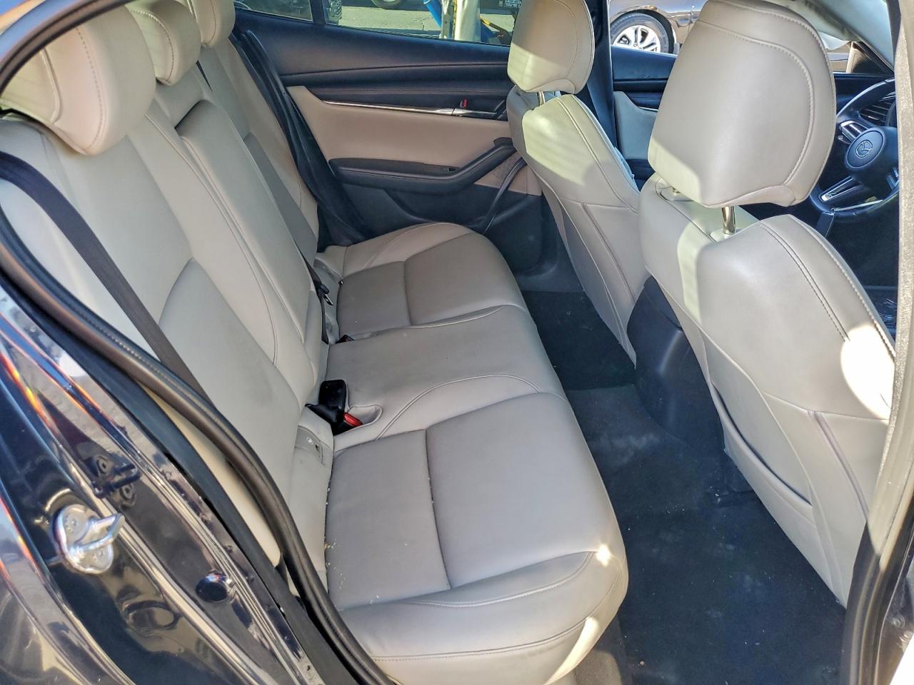 2019 MAZDA 3 PREFERRED PLUS photo 10