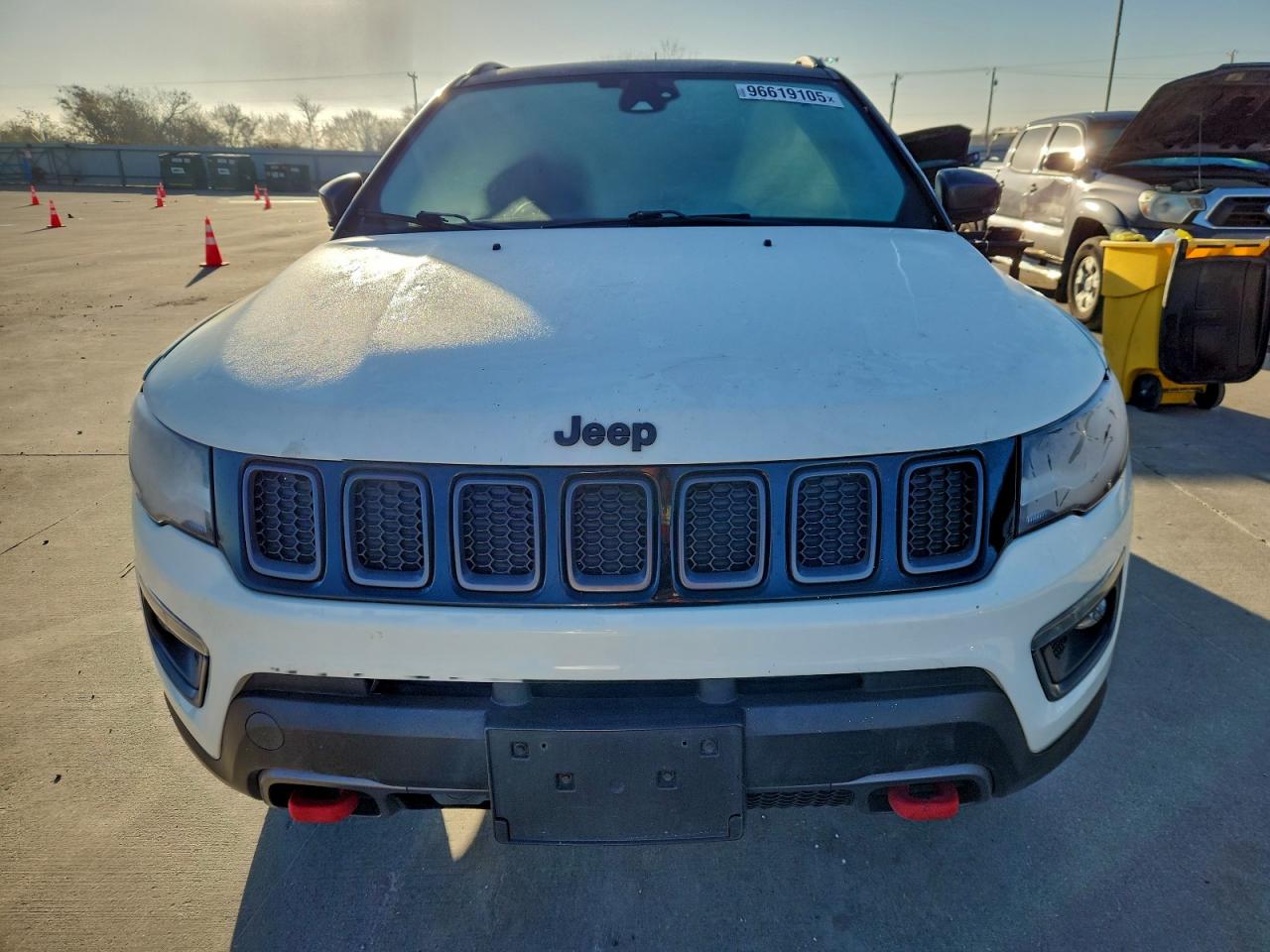 2017 JEEP COMPASS TRAILHAWK photo 5