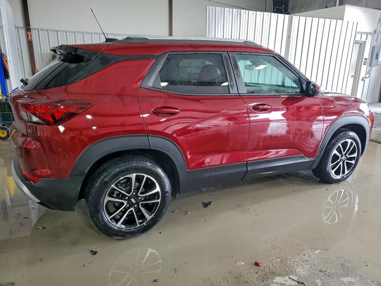 2025 CHEVROLET TRAILBLAZER LT photo 3