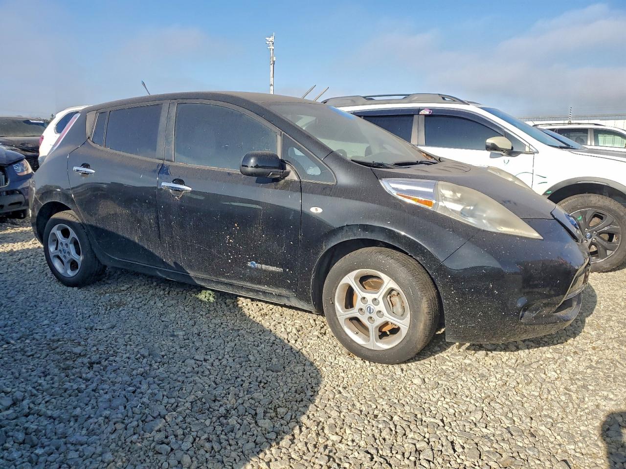 2012 NISSAN LEAF SV photo 4