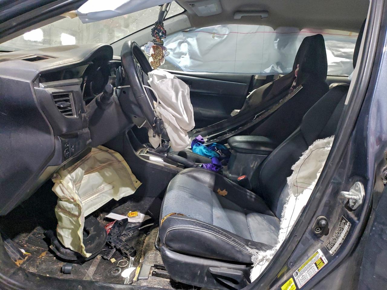 2016 TOYOTA COROLLA L photo 19