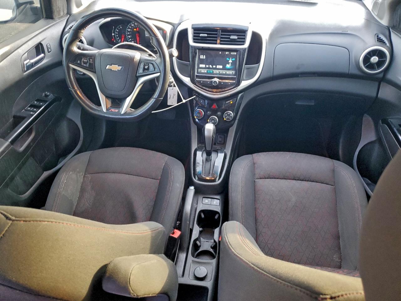 2017 CHEVROLET SONIC LT photo 8