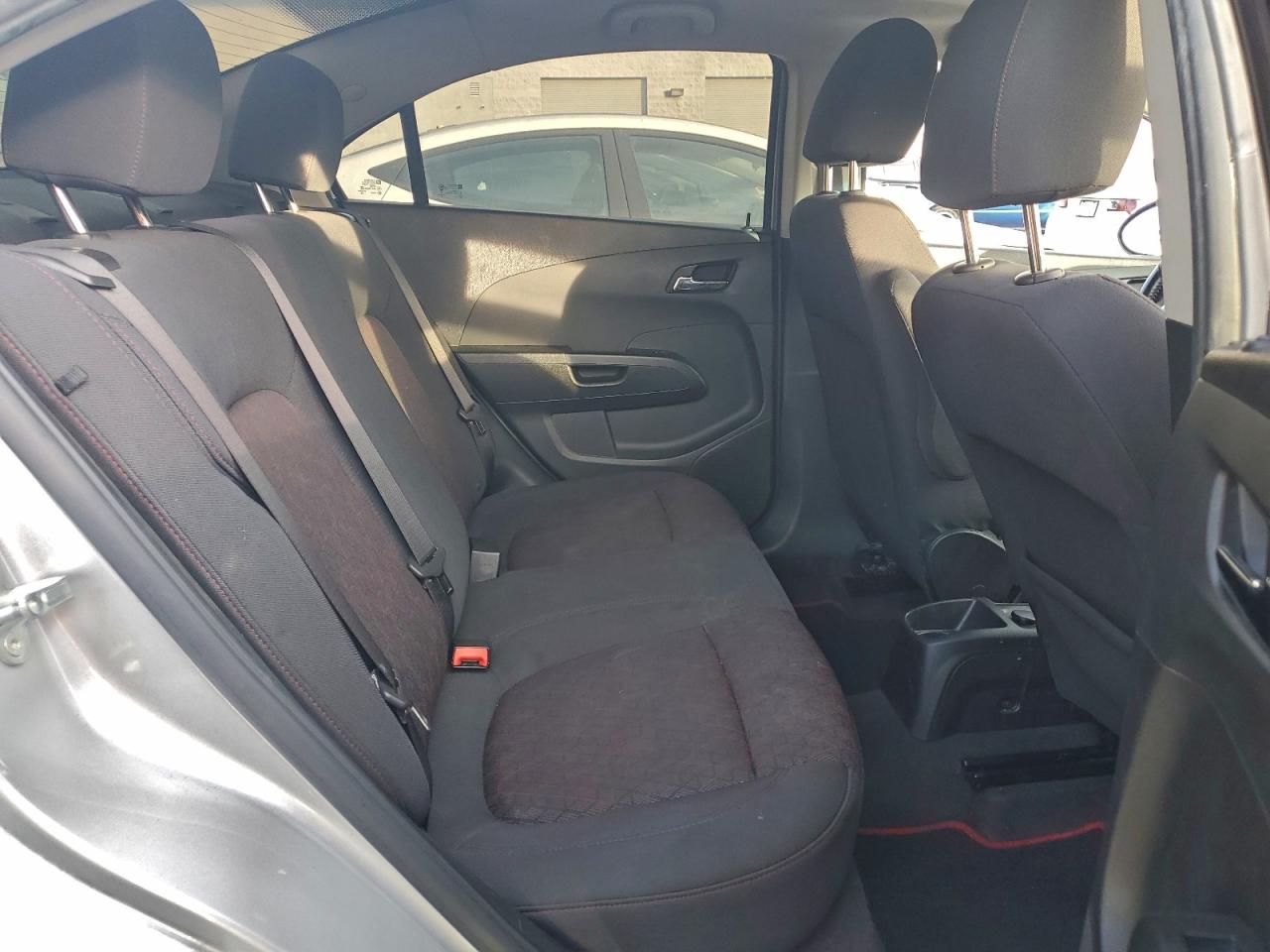 2017 CHEVROLET SONIC LT photo 10