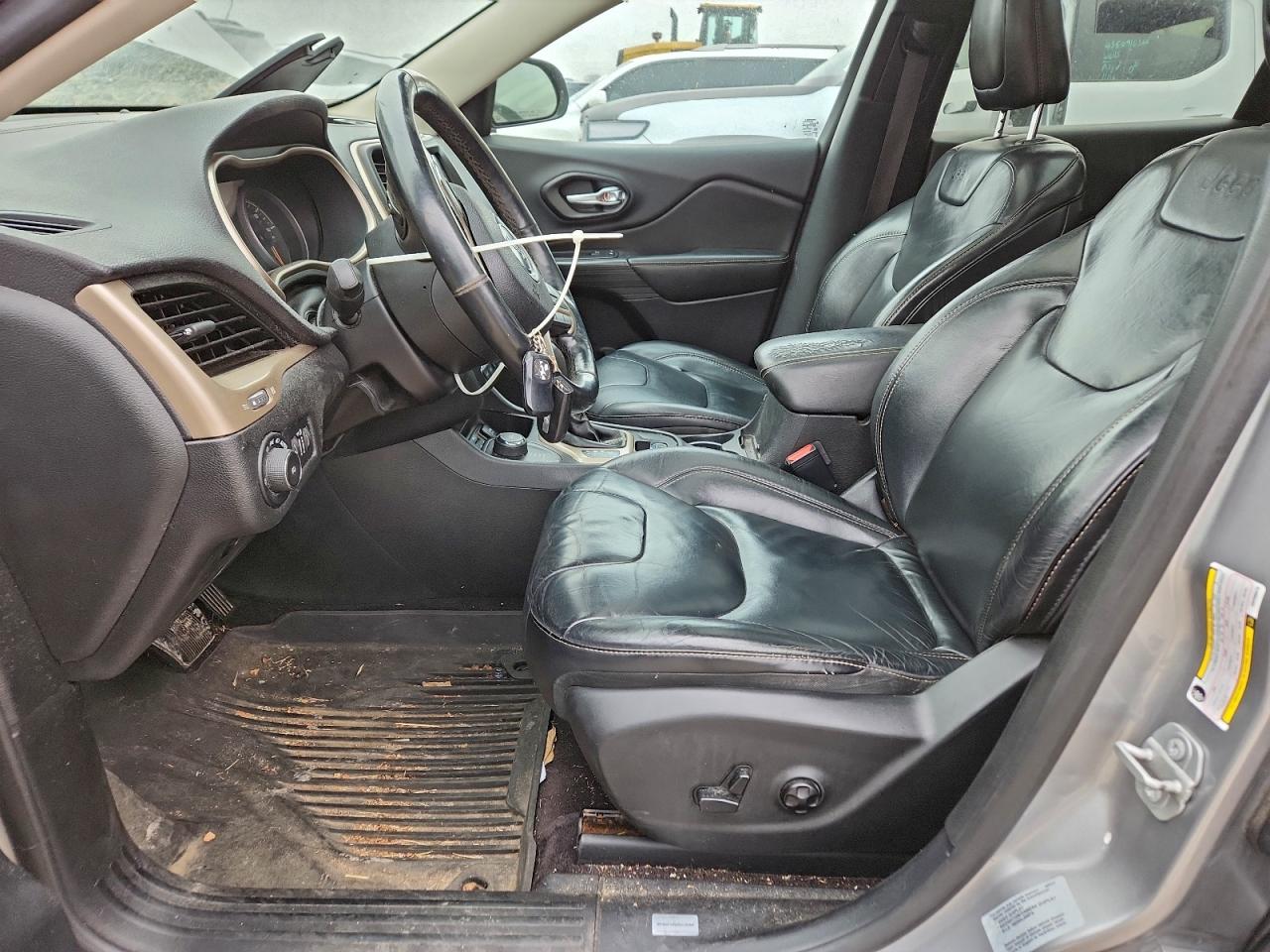 2016 JEEP CHEROKEE LIMITED photo 7
