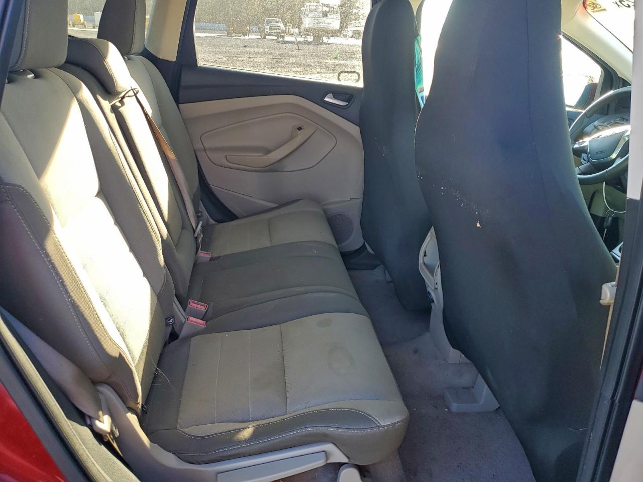 2016 FORD ESCAPE SE photo 11