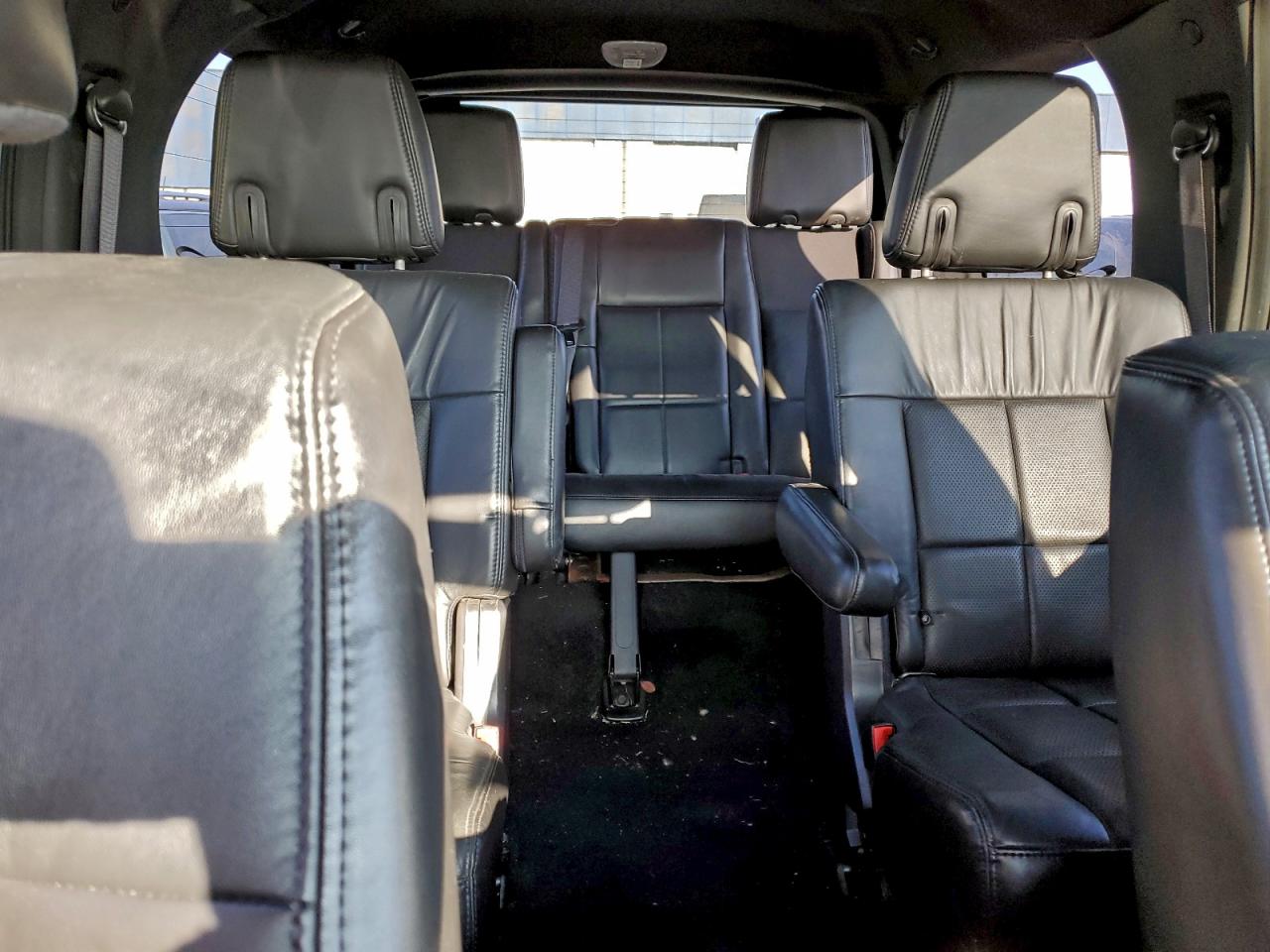 2012 LINCOLN NAVIGATOR photo 19