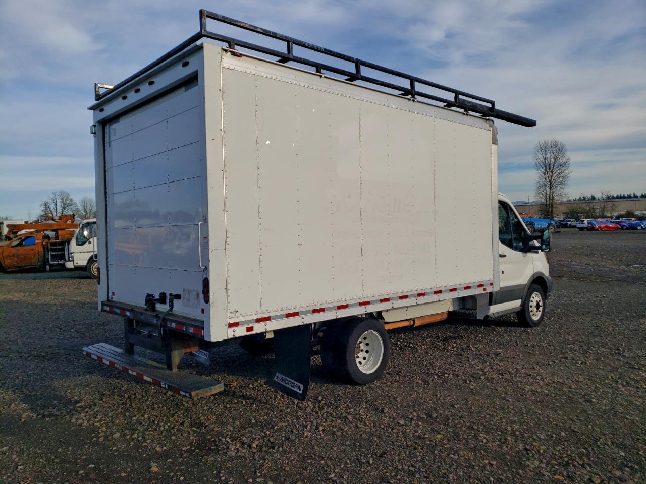 2017 FORD TRANSIT T-350 HD photo 3