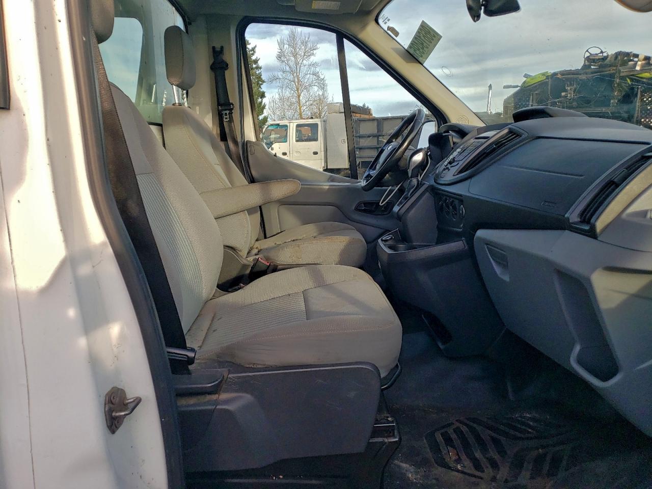 2017 FORD TRANSIT T-350 HD photo 10