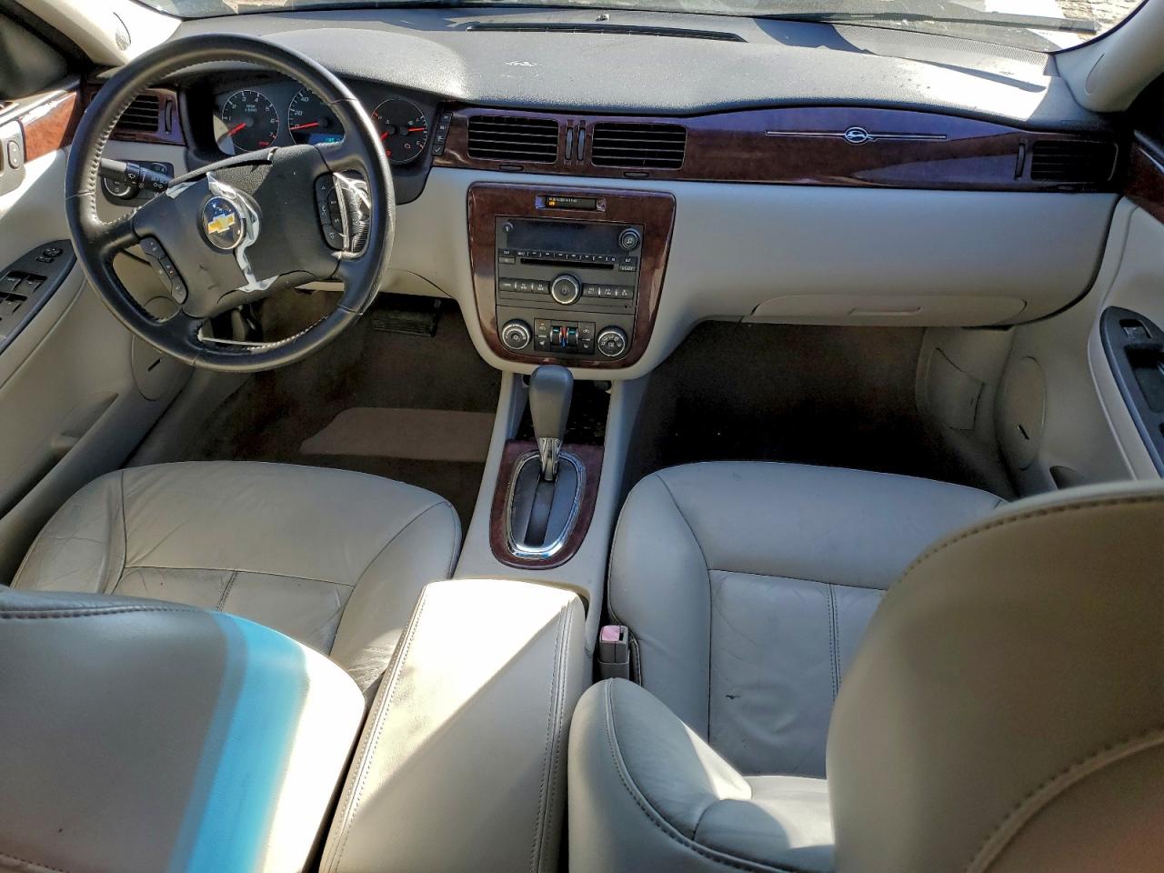 2011 CHEVROLET IMPALA LT photo 8