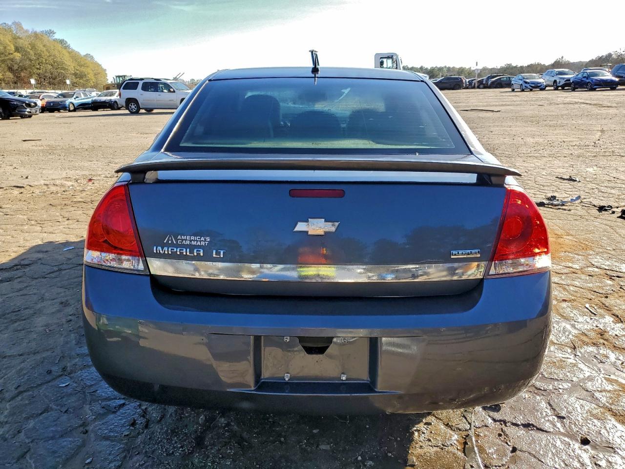 2011 CHEVROLET IMPALA LT photo 6